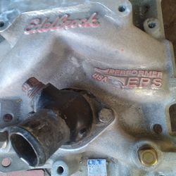 Edelbrock Intake Manifold
