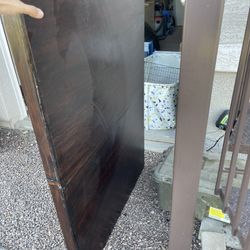 Very Sturdy Solid Wood TyDinning Table