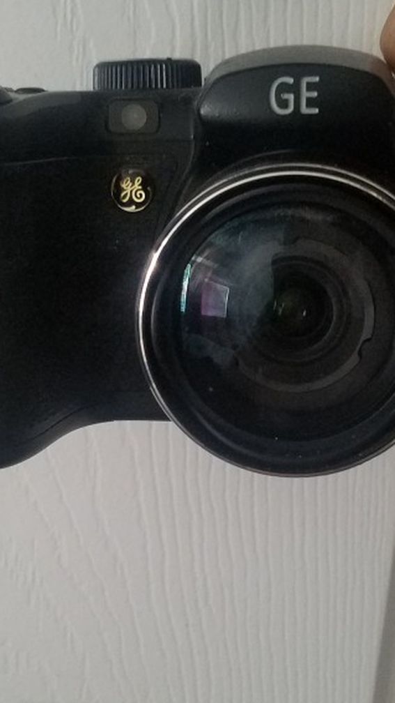 Ge X5 Point and Shoot Camera