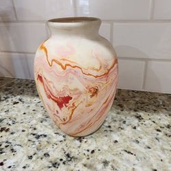 2 Vases FIESTA WEAR,  MEMADJI INDIAN POTTERY USA ,FURIO POTTERY FROM ITALY 