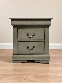 2-Drawer Nightstand / Bedside Table – Never Used