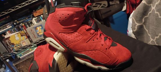 Jordan retro 6  TORO BRAVO size 9.5 $100
