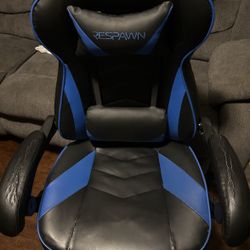 Respawn chair