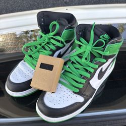 Air Jordan 1 Retro High OG ‘ LUCKY Green Size 6.5 Y