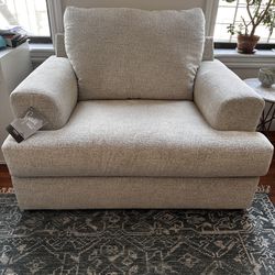 Ashley Furniture- Soletren Oversized Chair