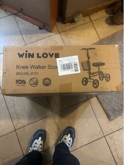 Knee scooter