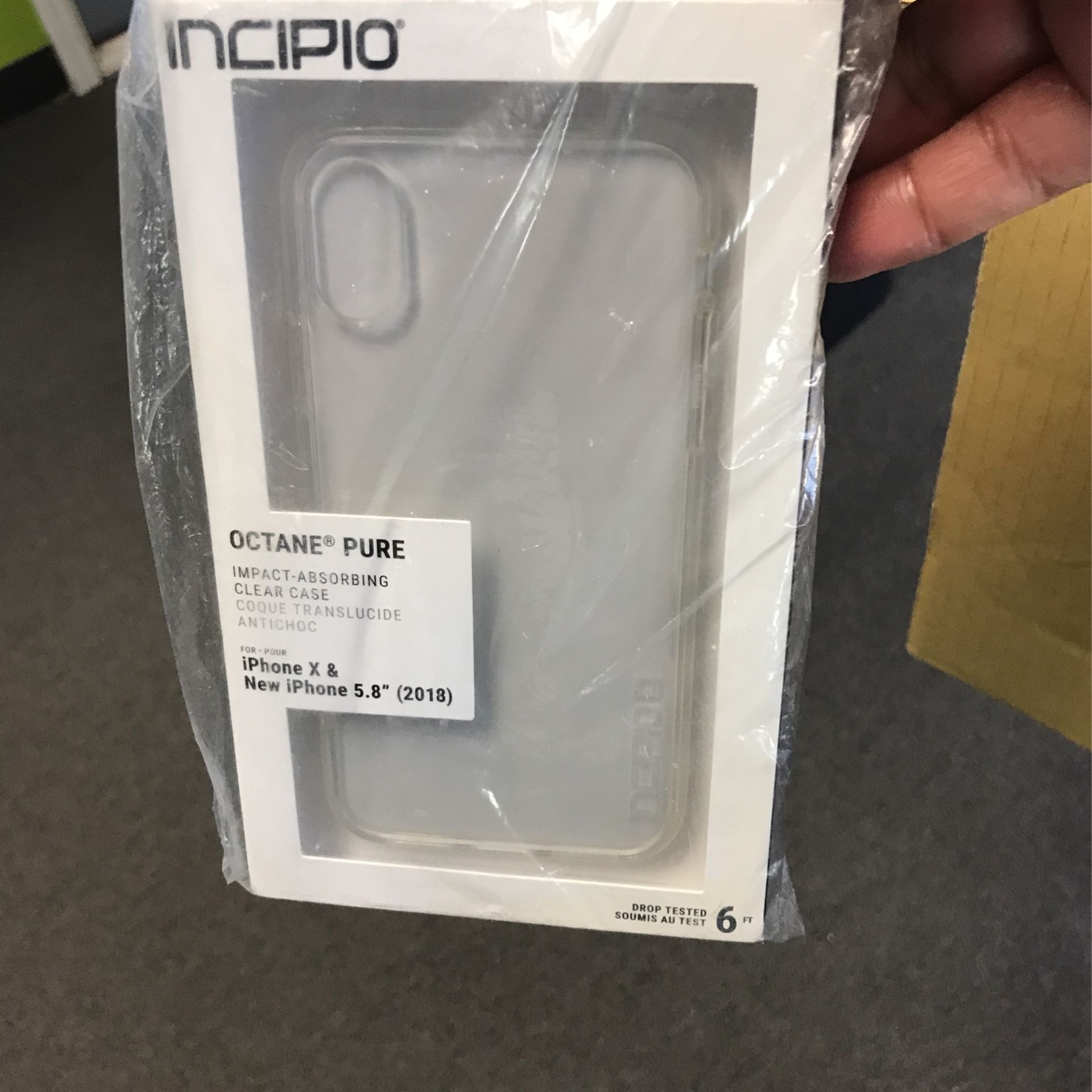 iPhone X ,iPhone XS
