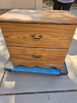 Oak Wood 2-Drawer Nightstand