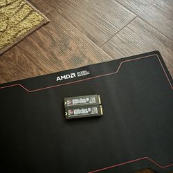 4TB GAMING SSD M.2 990s Pro With Heatsink READ DESCRIPTION NOT BOX 📦 PICK UP ONLY NO TRADE👉FIRM ON PRICE👈 💲225 EACH ONLY CASH 💵