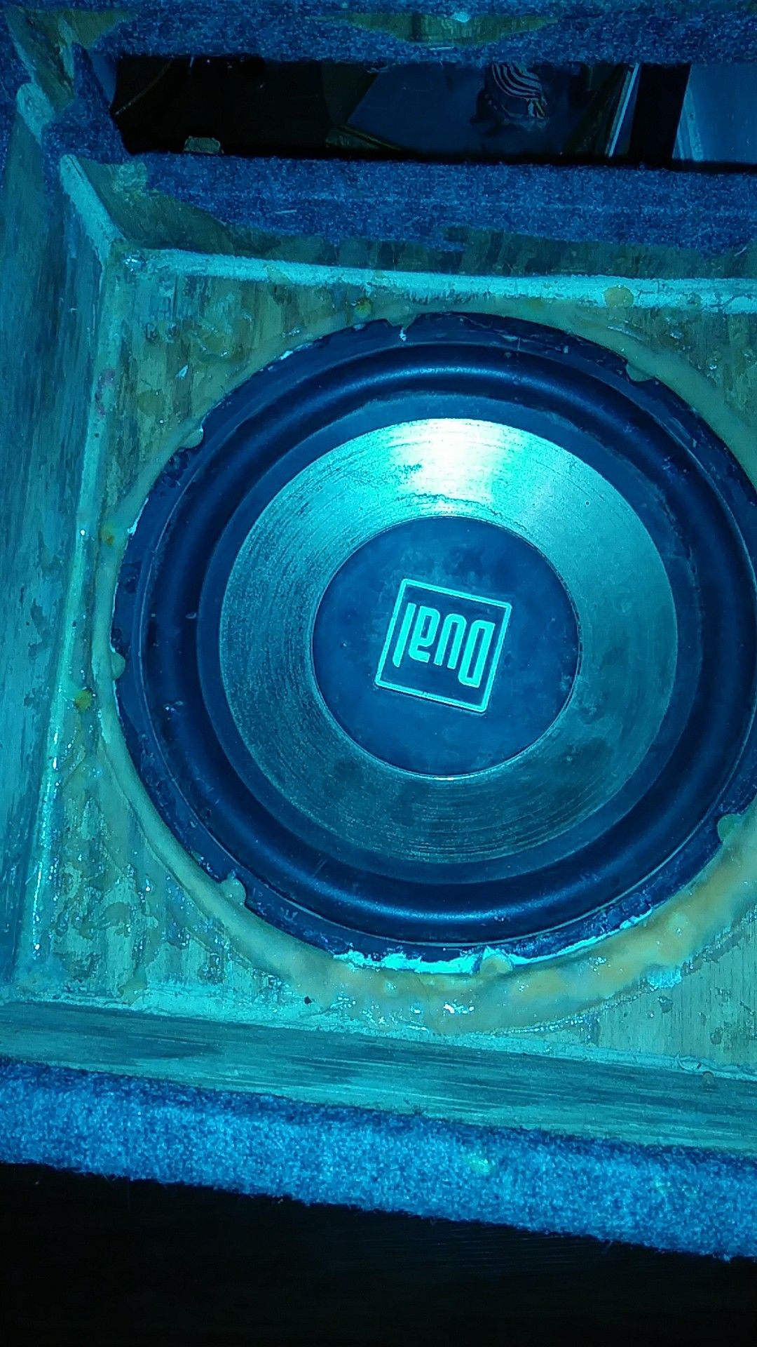 Dual speaker.good condition