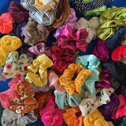Scrunchies 