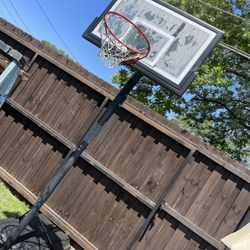 Basketball Hoop 