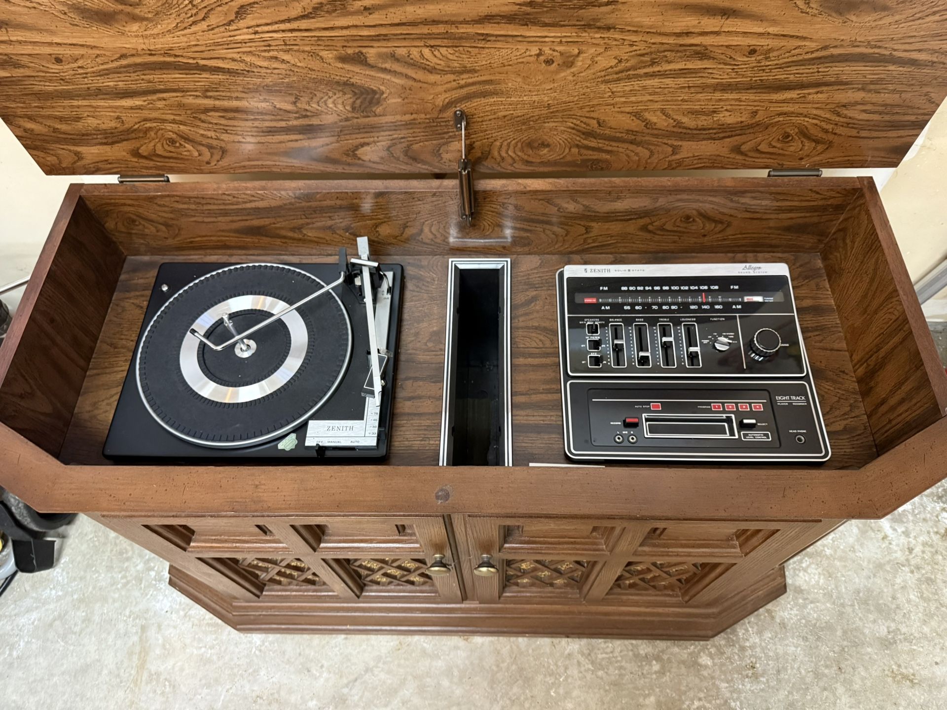 Record Player Eight Track Radio Combo