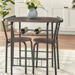 Table W/ 2 Chair.