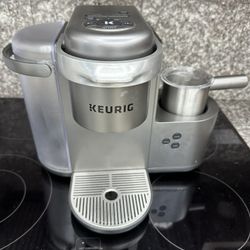 KEURIG K-Café Special Edition Single Serve Coffee, Latte & Cappuccino Maker
