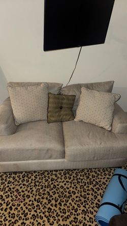 Love seat