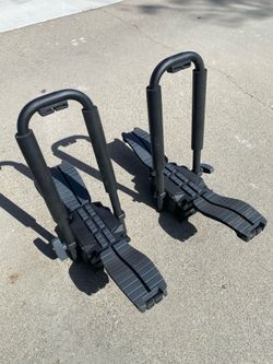 Thule Compass Double Kayak Rack