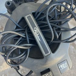 Rainbow vacuum and attachments