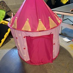 Castle Pop Up Tent