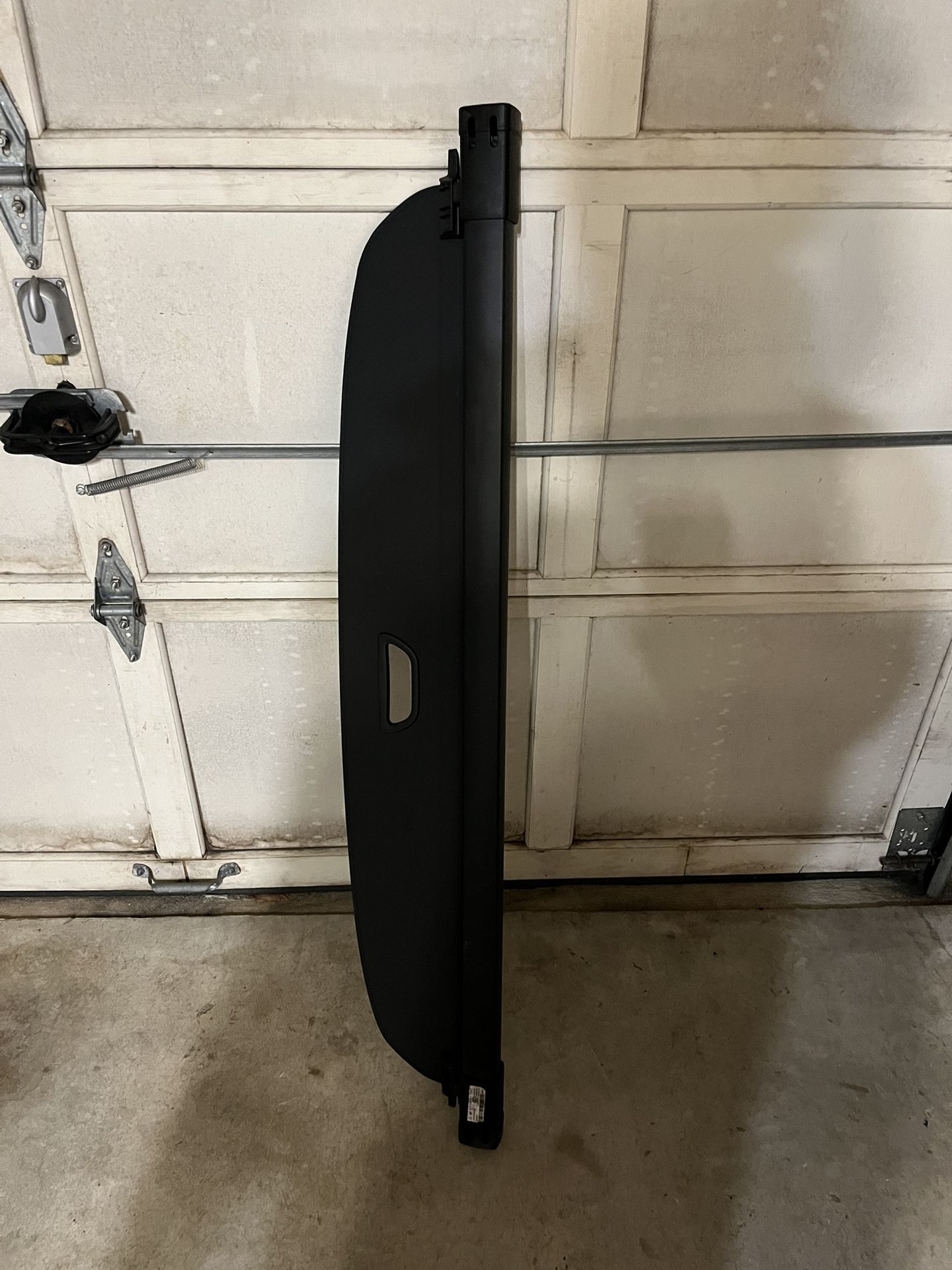 Cargo Cover Mercedes GLC 