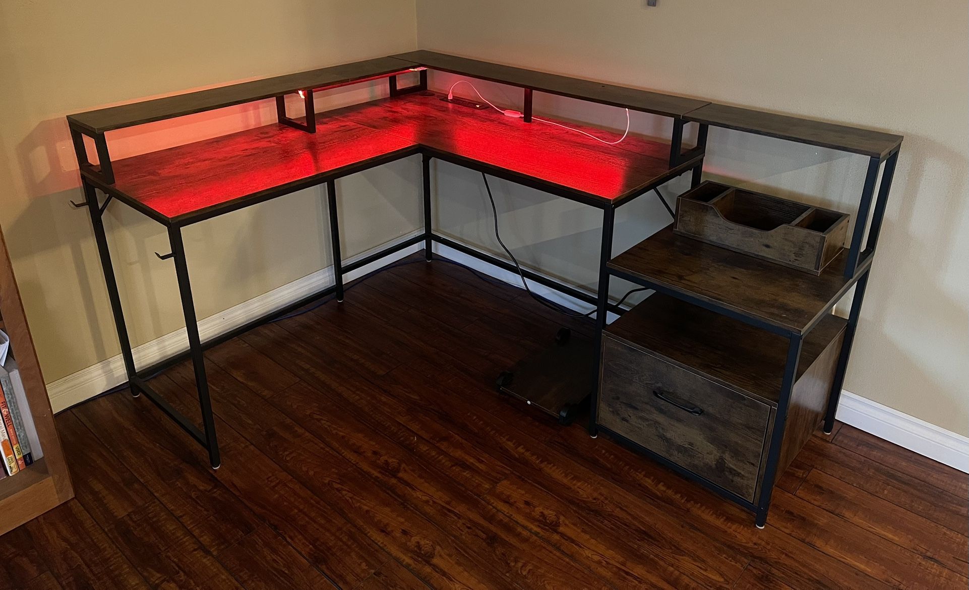 L Shaped Computer Desk 