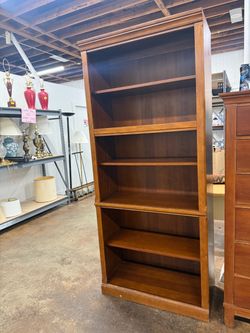 Bookshelf