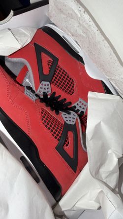 Jordan 4 toro