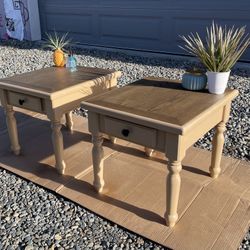 Set of 2 Solid Wood End Tables / Nightstands – Refinished
