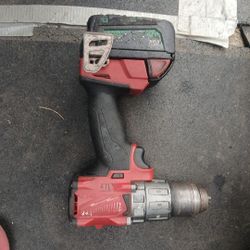 Milwaukee  Hammer Drill M18