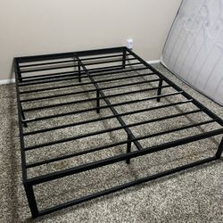 Metal Bed Frame 