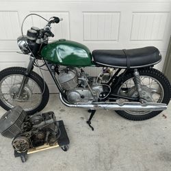 Suzuki T250 