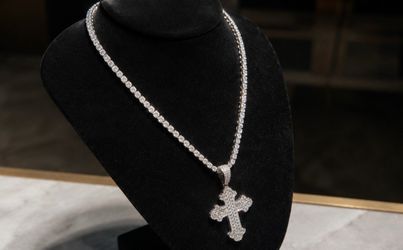 Mosanite Chain