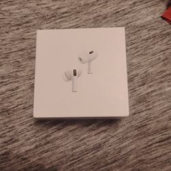 Brand New 2nd Gen Airpods