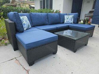 7-Pc Black Wicker Patio Sectional, Blue 4" Cushions – Brand New