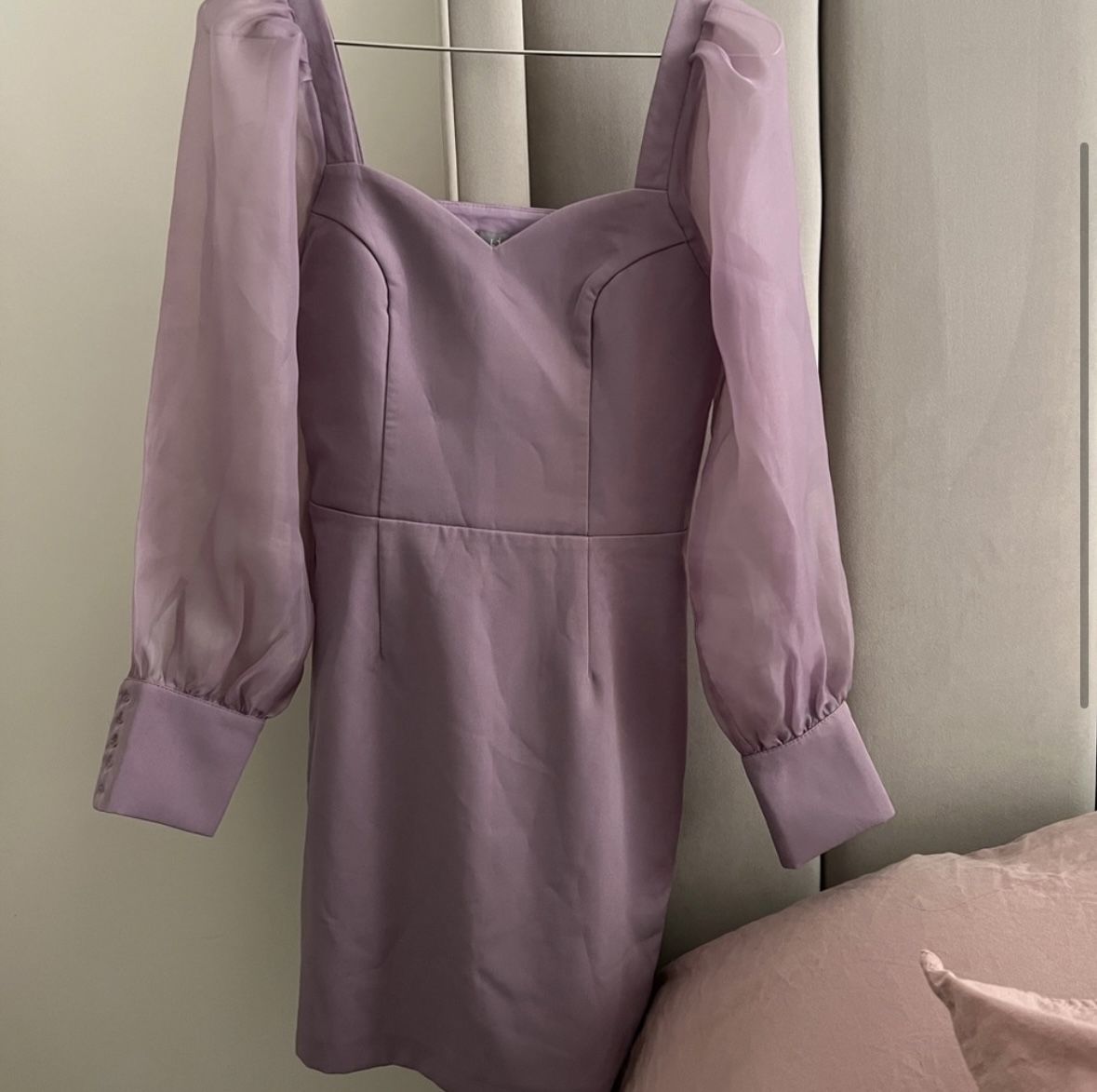 Lichi purple puff sleeve dress