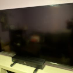 Vizio Smart TV Bundle