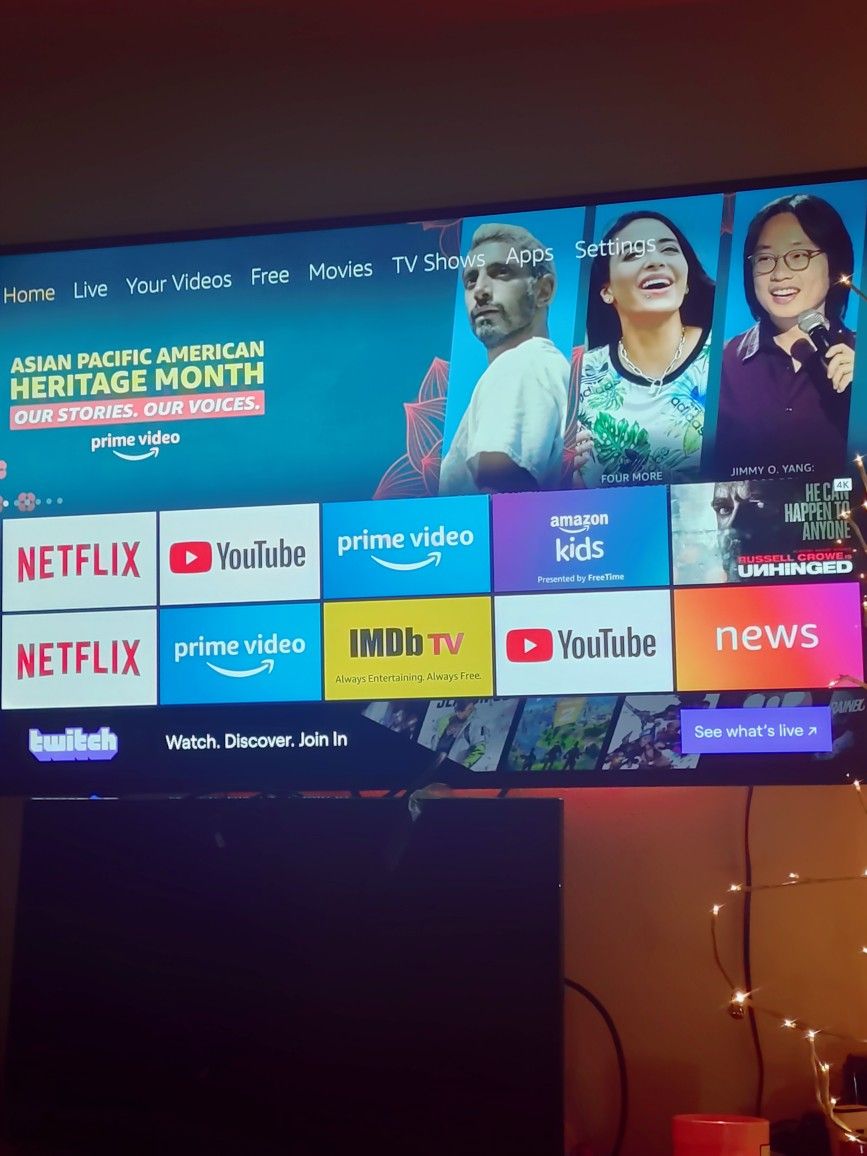 60 Inch SMART Tv (( Insignia ))