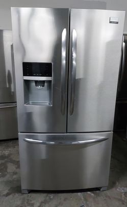 Frigidaire 3-Door French Door Fridge Stainless