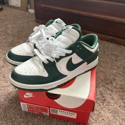 Nike dunks