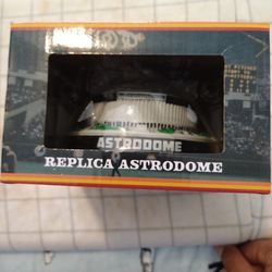 Astrodome Replica 