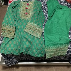 Indian & Arabic Dress 