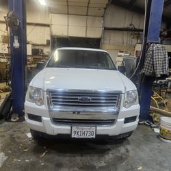 2009 Ford Explorer Parts Parting Out