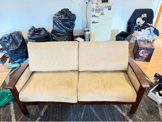 Couch (FREE)
