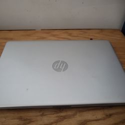 LAPTOP-3FPQEHML
HP Laptop 15-dy1xxx