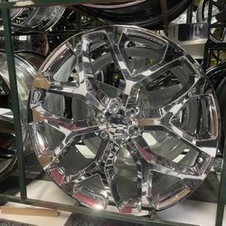 26 Inch Chrome Snowflakes 