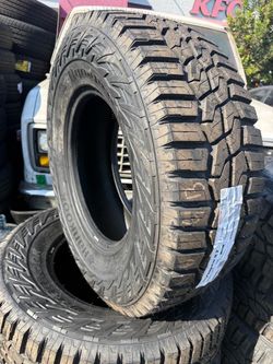 🚨‼️vendo set de llantas Lt 285 70 17 hankook tires