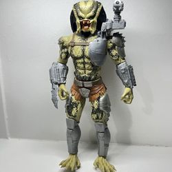 Lanard Predator 12" Poseable Figure with Open Action Jaw 2020Collection