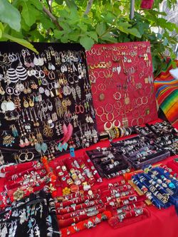 Hand Made Earring, For sale Different Material 