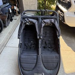 Baby jogger Double Stroller