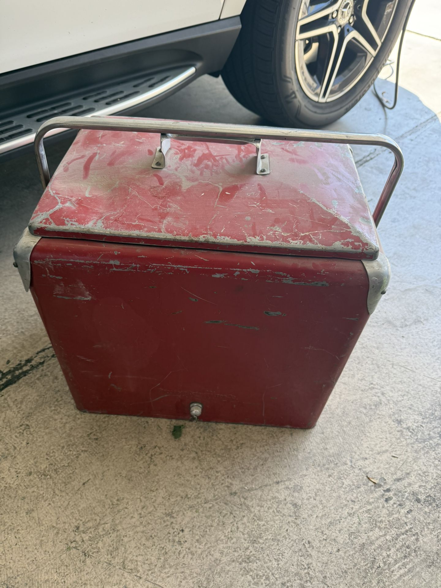 Vintage 1950s Progress Refrigerator Co Cooler